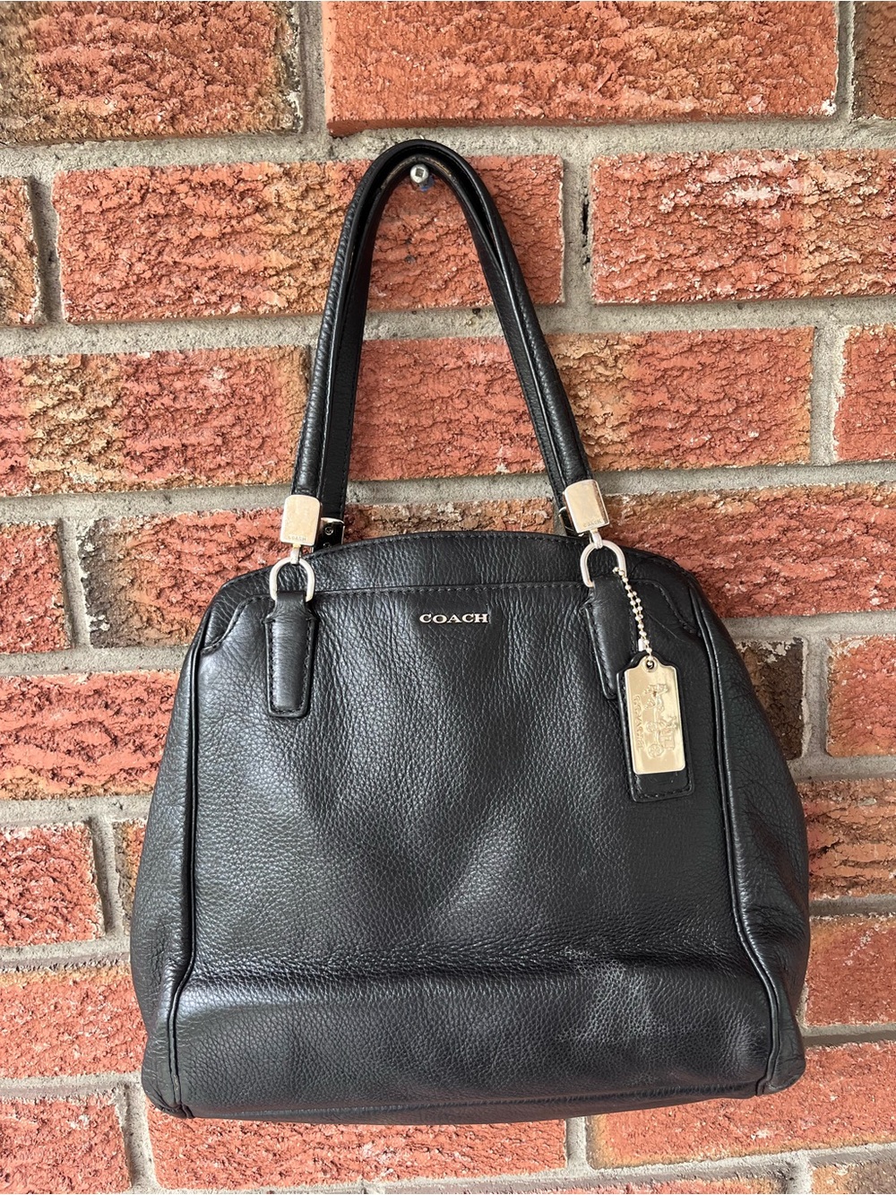 COACH Black Leather Shoulder Bag